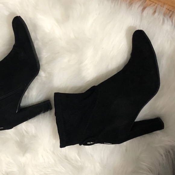 Circus by Sam Edelman Sock Style Bootie - Picture 2 of 5